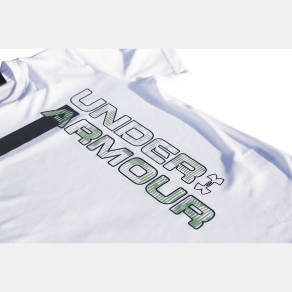 Boys Under Armour Color Changing T-shirt - Picture 2 of 3